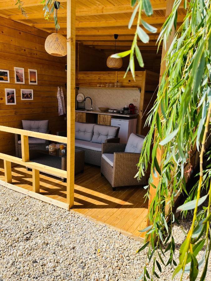 Cozyhut Бунгало Под Наем Tsjernomorets Eksteriør bilde